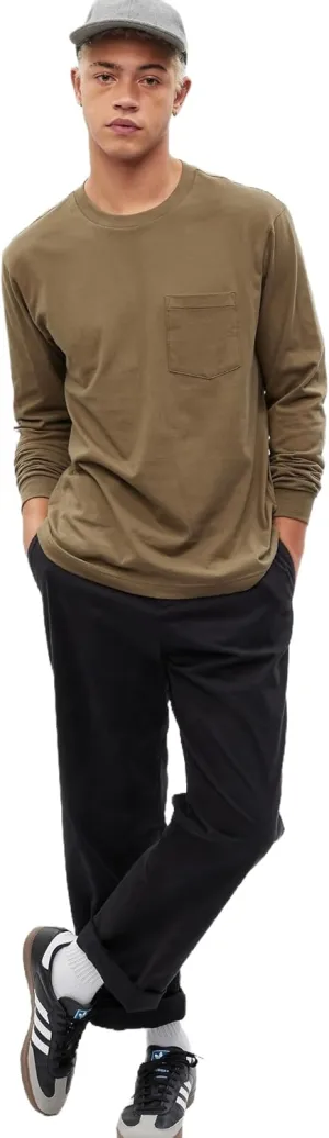 GAP Men's Long Sleeve Heavyweight Original Pocket Crewneck T-Shirt