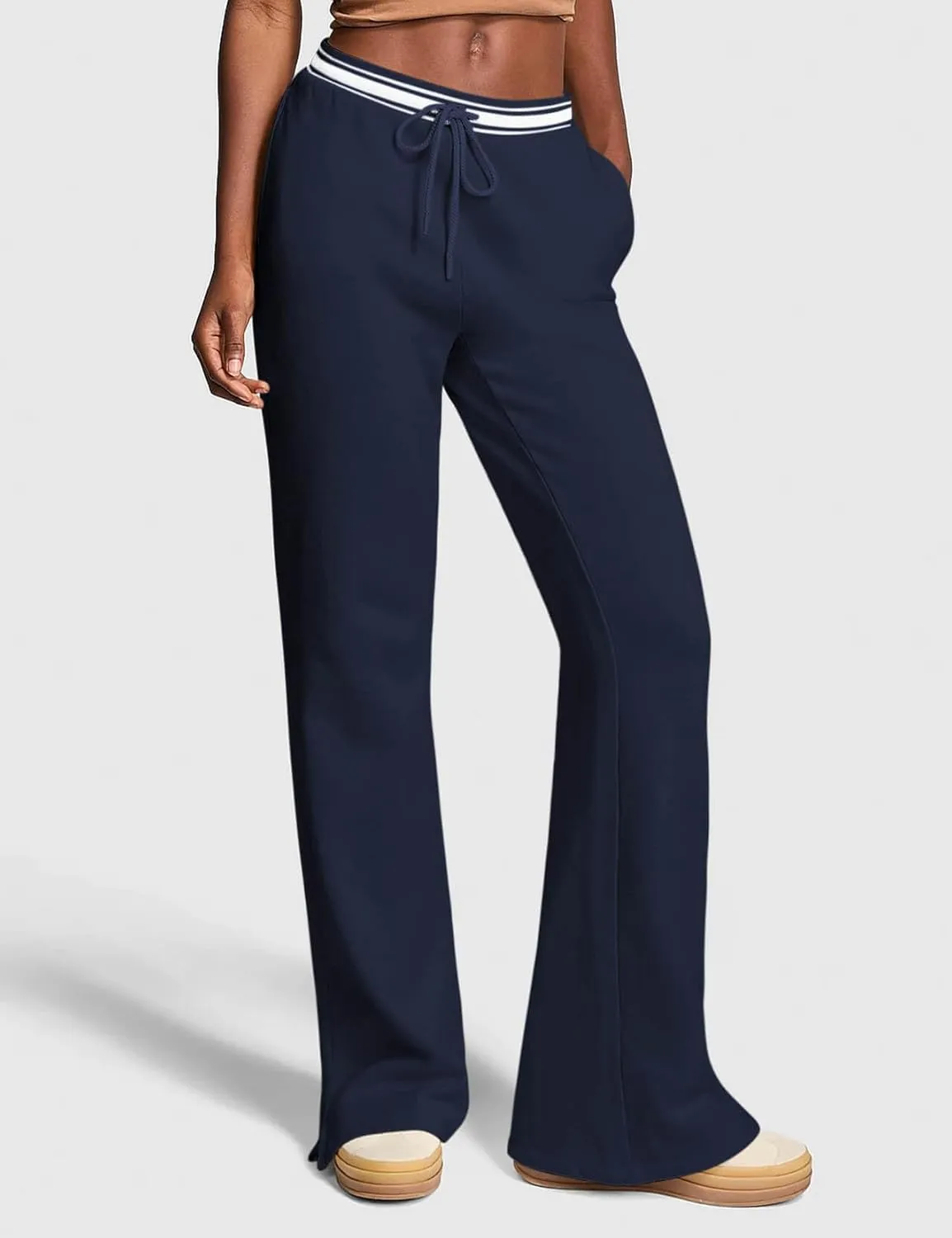 HeSaYep Women's Fleece Lined Sweatpants Winter Warm High Waisted Trousers Split Hem Flare Sweat Pants with Pockets