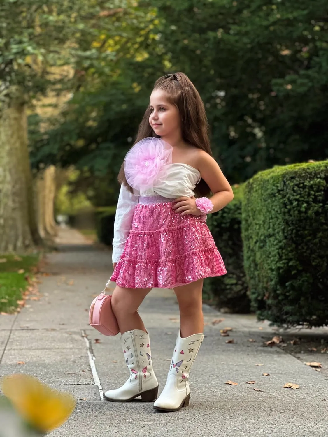 Rolanko Girls Sequin Skirt A-line Tiered Pleated Sparkly Skirt Elastic Waist Metallic Skirt for Party 5-12 Years