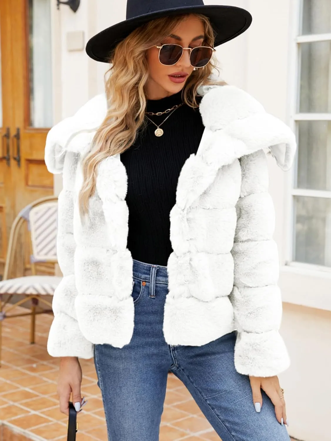Simplee Apparel Womens Faux Fur Coat Fleece Cropped Jacket Long Sleeve Fur Coats Warm Winter Jackets 2024