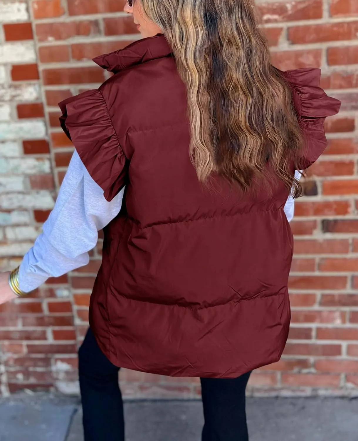 Valphsio Women's Puffer Vests Ruffle Sleeve Winter Button Down Padded Gilet with Pockets