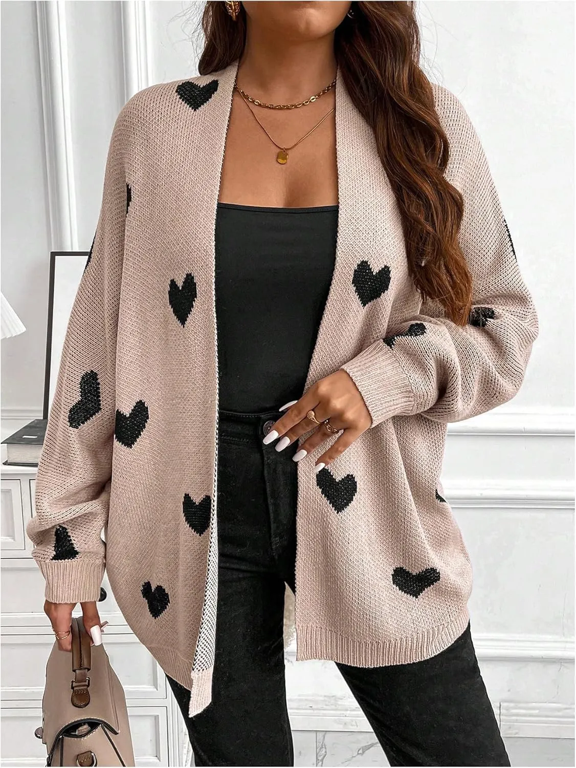 WDIRARA Women's Plus Size Open Front Heart Graphic Cardigan Long Sleeve Sweater Loose Knitted Outerwear