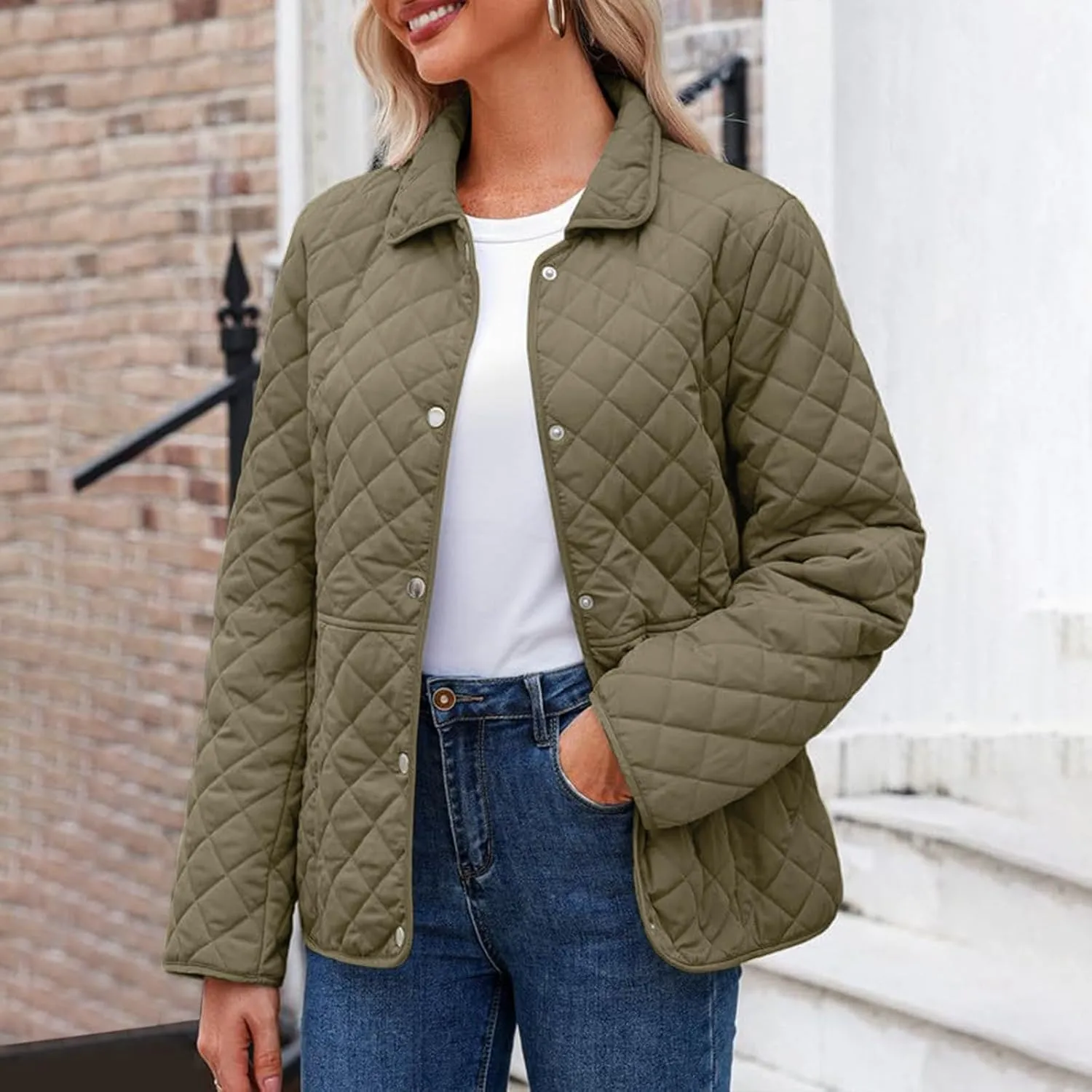 Women's Puffer Jacket Long Sleeve Button Down Lapel Quilted Coats Casual Lightweight Outwear Jacket With Pockets