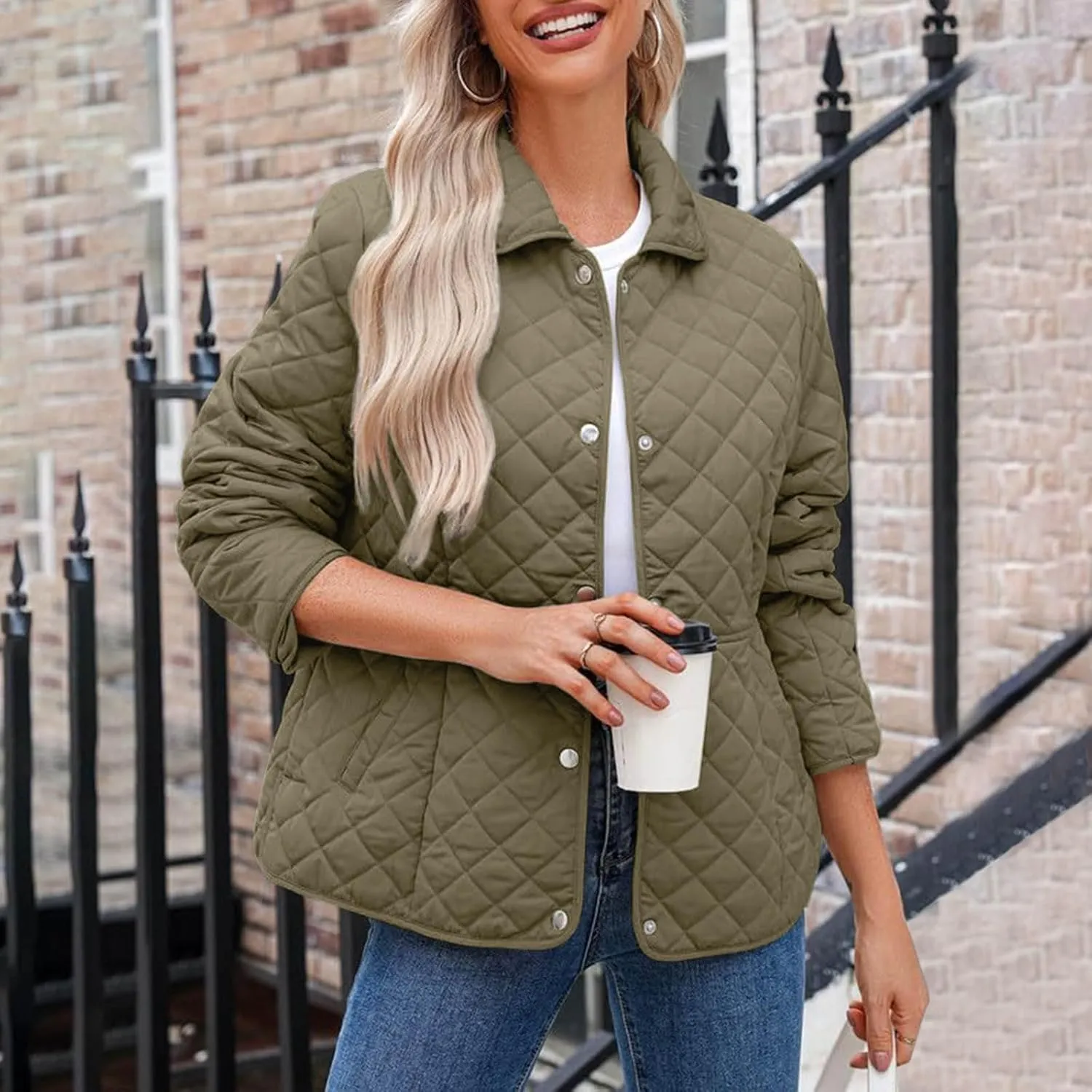 Women's Puffer Jacket Long Sleeve Button Down Lapel Quilted Coats Casual Lightweight Outwear Jacket With Pockets