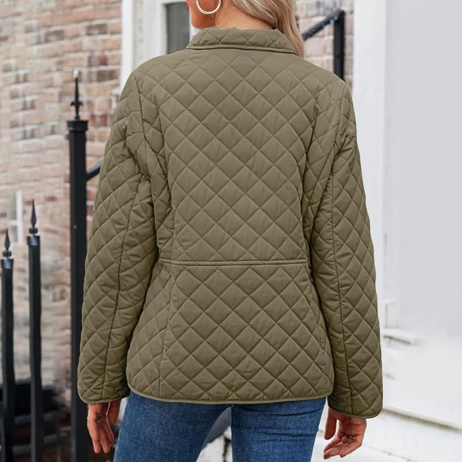 Women's Puffer Jacket Long Sleeve Button Down Lapel Quilted Coats Casual Lightweight Outwear Jacket With Pockets
